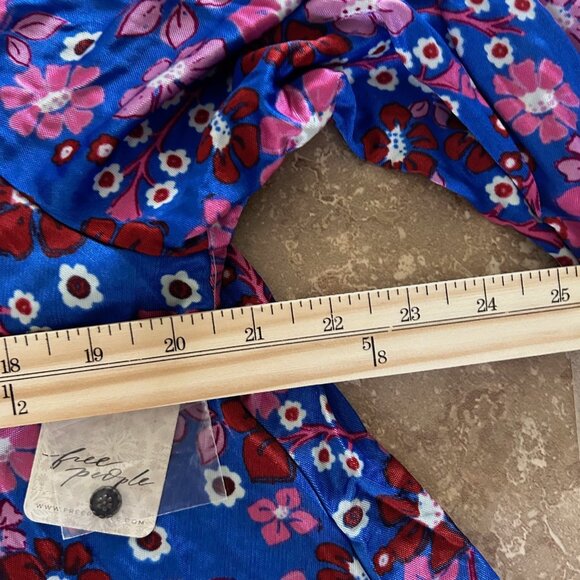 Free People Daisy Jane Mini Dress Purple Floral Retro Tie Neck SXS Oversize - Picture 9 of 9